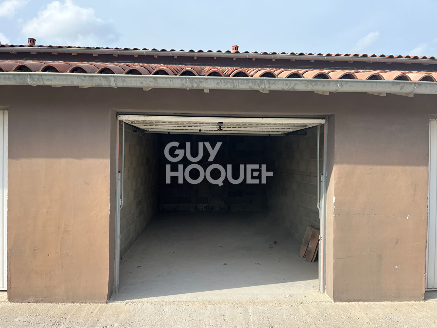 Garage 15m² à louer à l'Isle sur la Sorgue