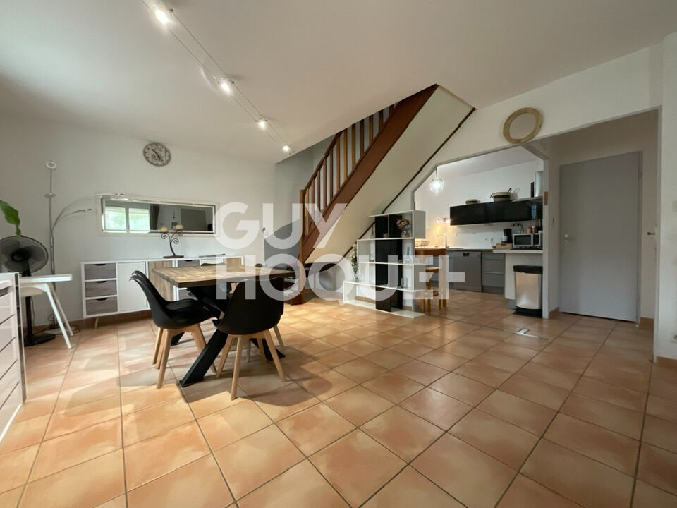 Maison  Type 5 à l'Isle-sur-la-Sorgue avec jardin et garage