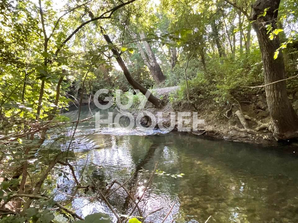 Maison plain pied, le Thor  bord de Sorgue
