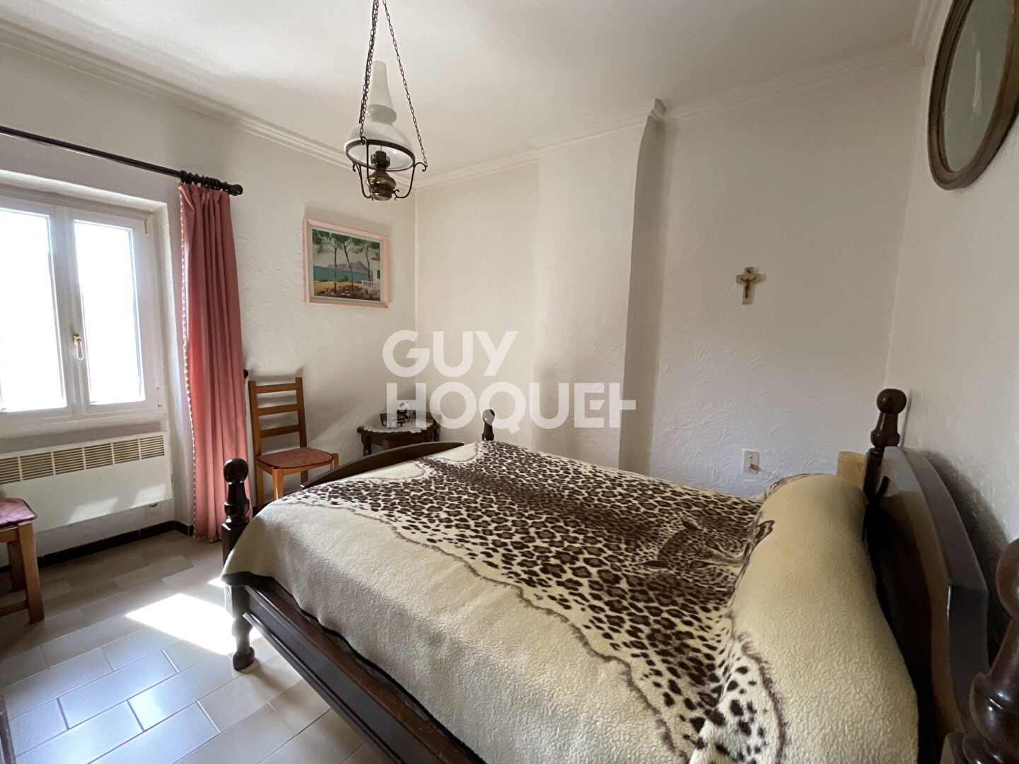 VIAGER occupé : Charmante Partie de Mas de 4 pièces à Robion