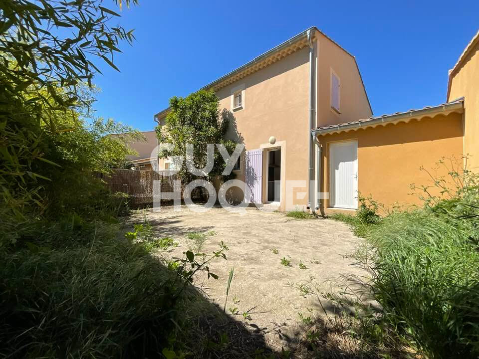 Maison avec 3 chambres garage et jardin à L'Isle-sur-la-Sorgue - Exclusivité Guy Hoquet !