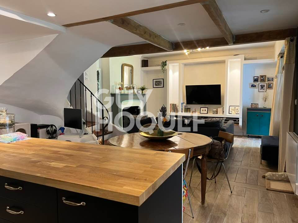 Maison à vendre - Opportunité rare à L'Isle-sur-la-Sorgue