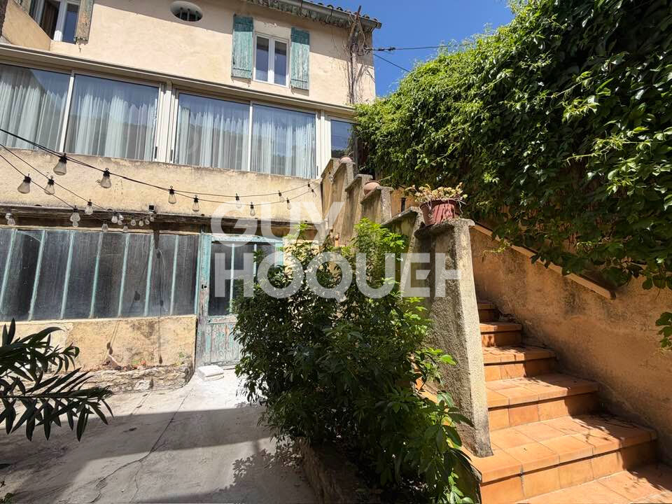 Maison à vendre - Opportunité rare à L'Isle-sur-la-Sorgue
