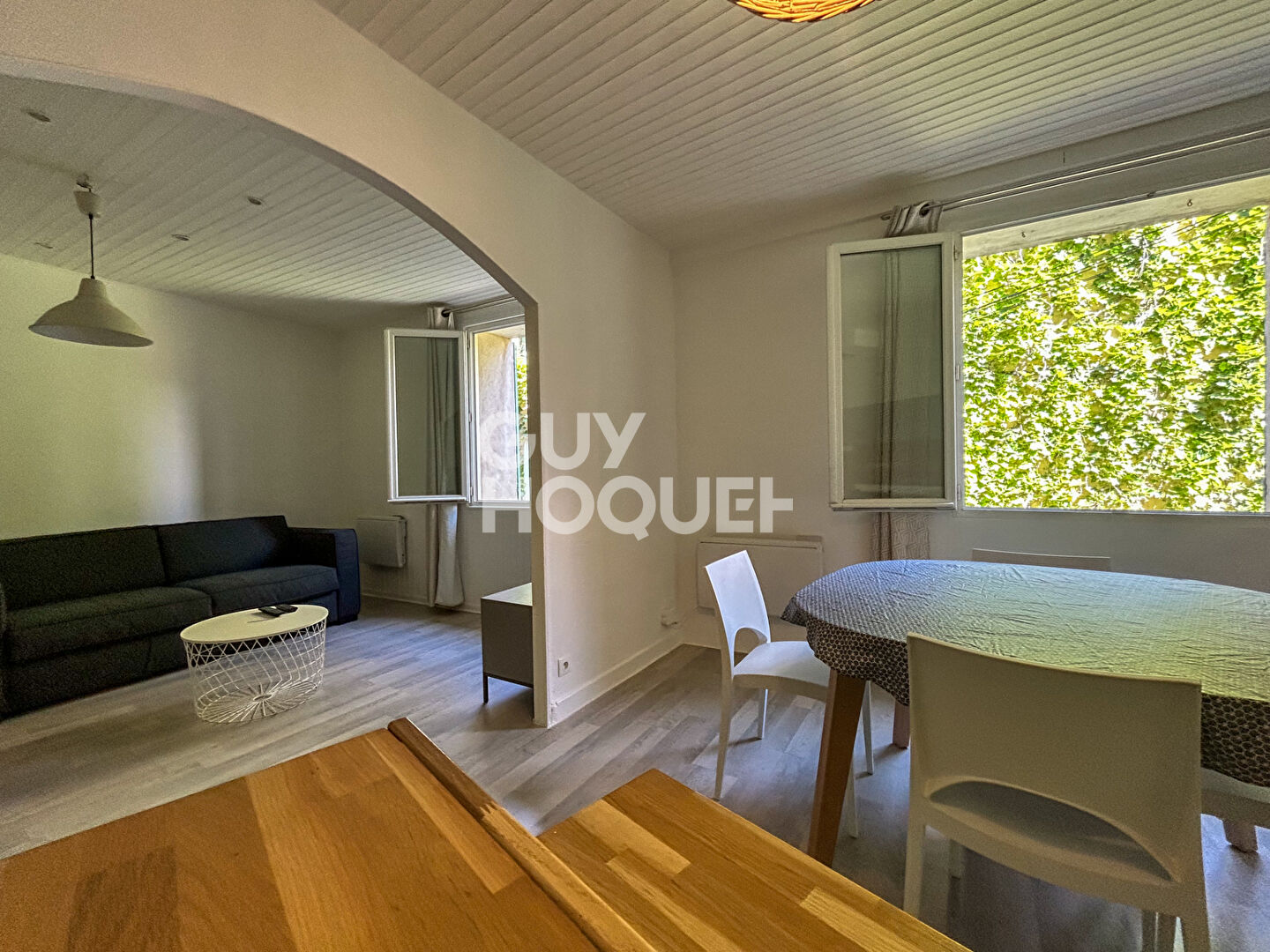 Isle-sur-la-sorgue  Maison  de village 3chs avec cave et garage