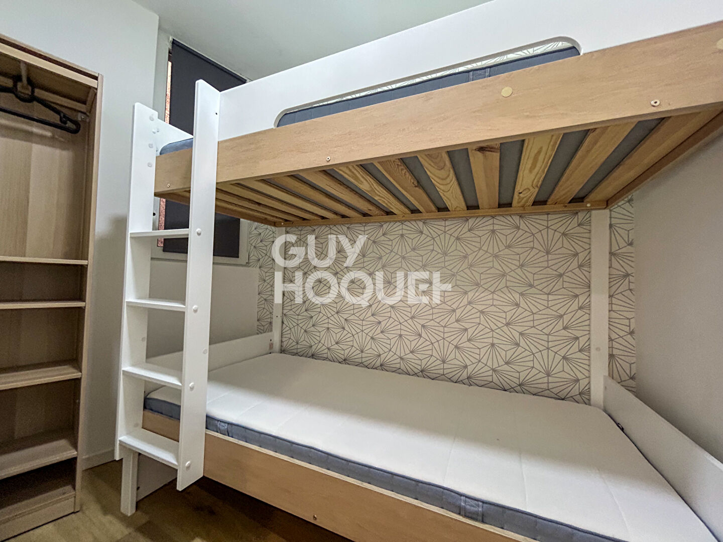 Isle-sur-la-sorgue  Maison  de village 3chs avec cave et garage