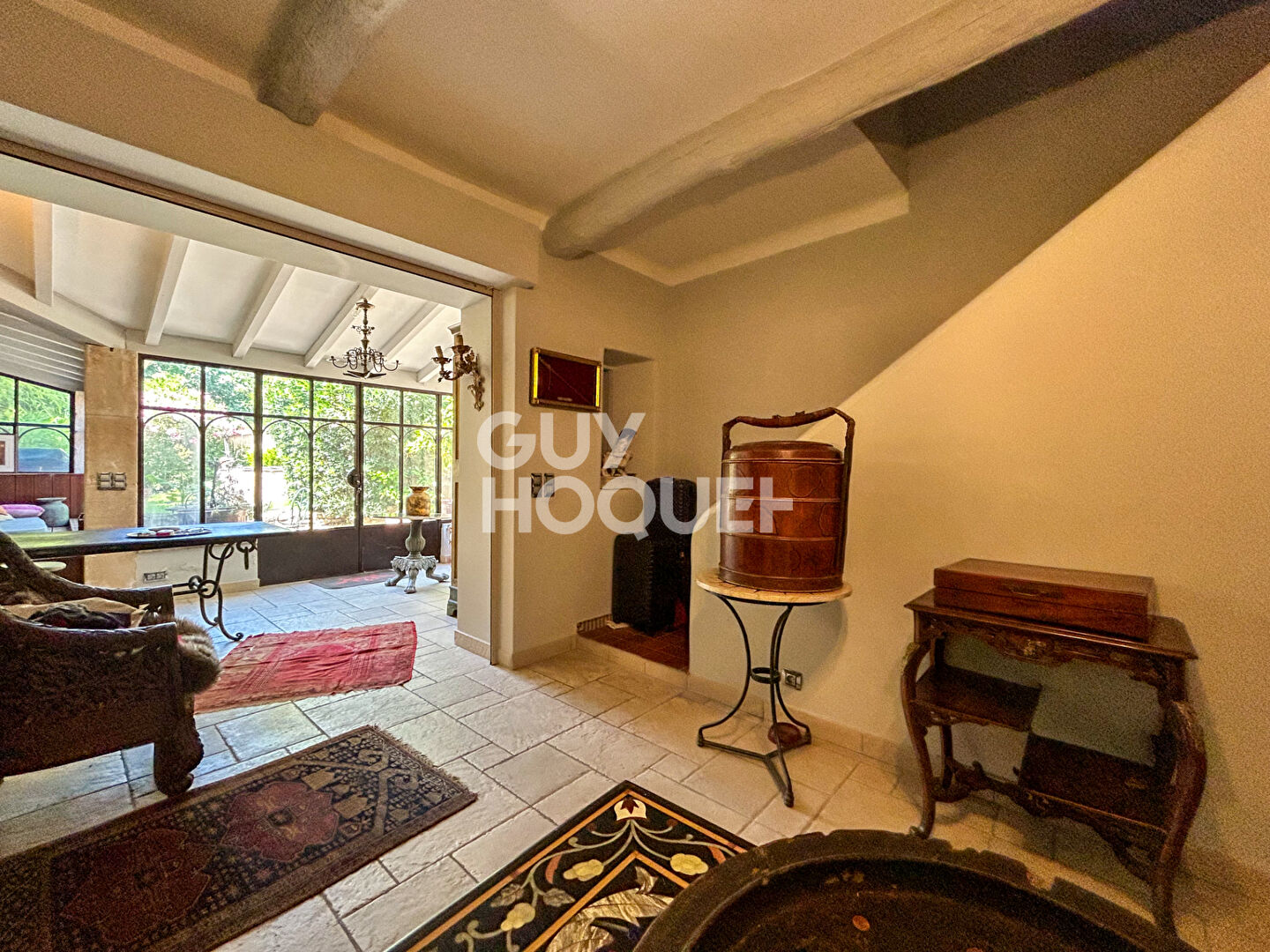 Maison d'exception à vendre à Robion - 10 pièces, 6 chambres