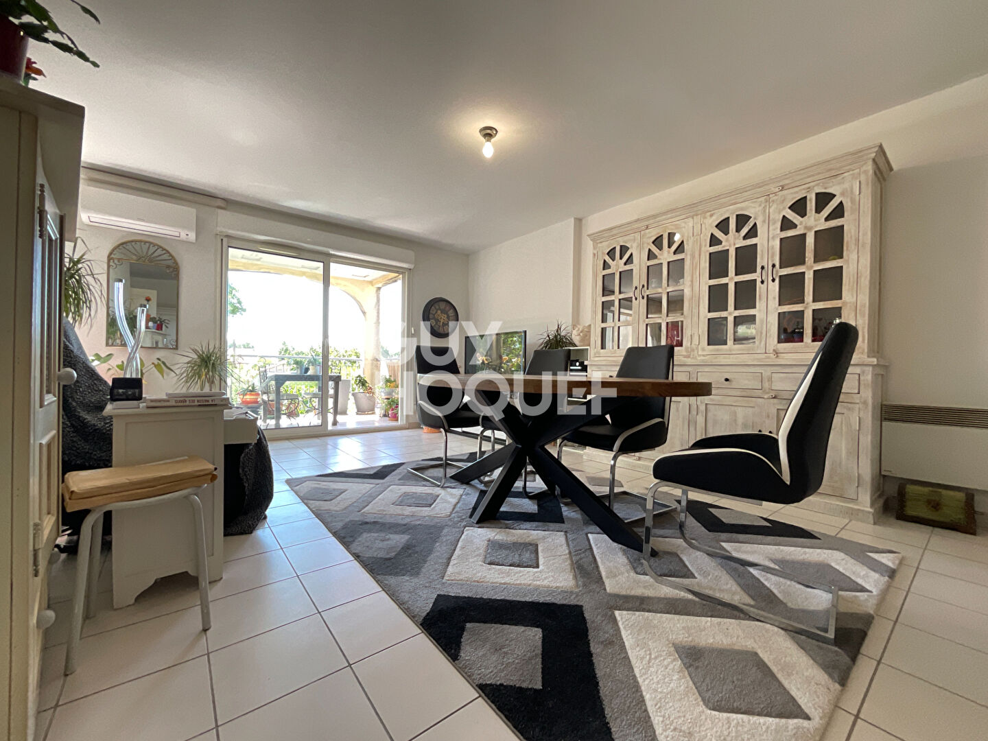 Appartement T3 L Isle Sur La Sorgue 70 m² HABITABLES Terrasse 2 parking