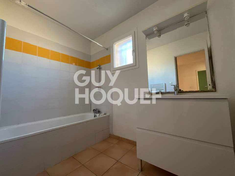 Maison à l'Isle-sur-la-Sorgue 95 m²