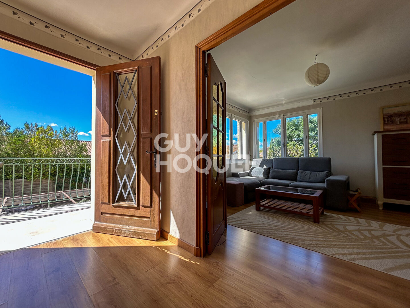 Appartement au Partage des eaux ISLE SUR SORGUE avec GARAGE et extérieur