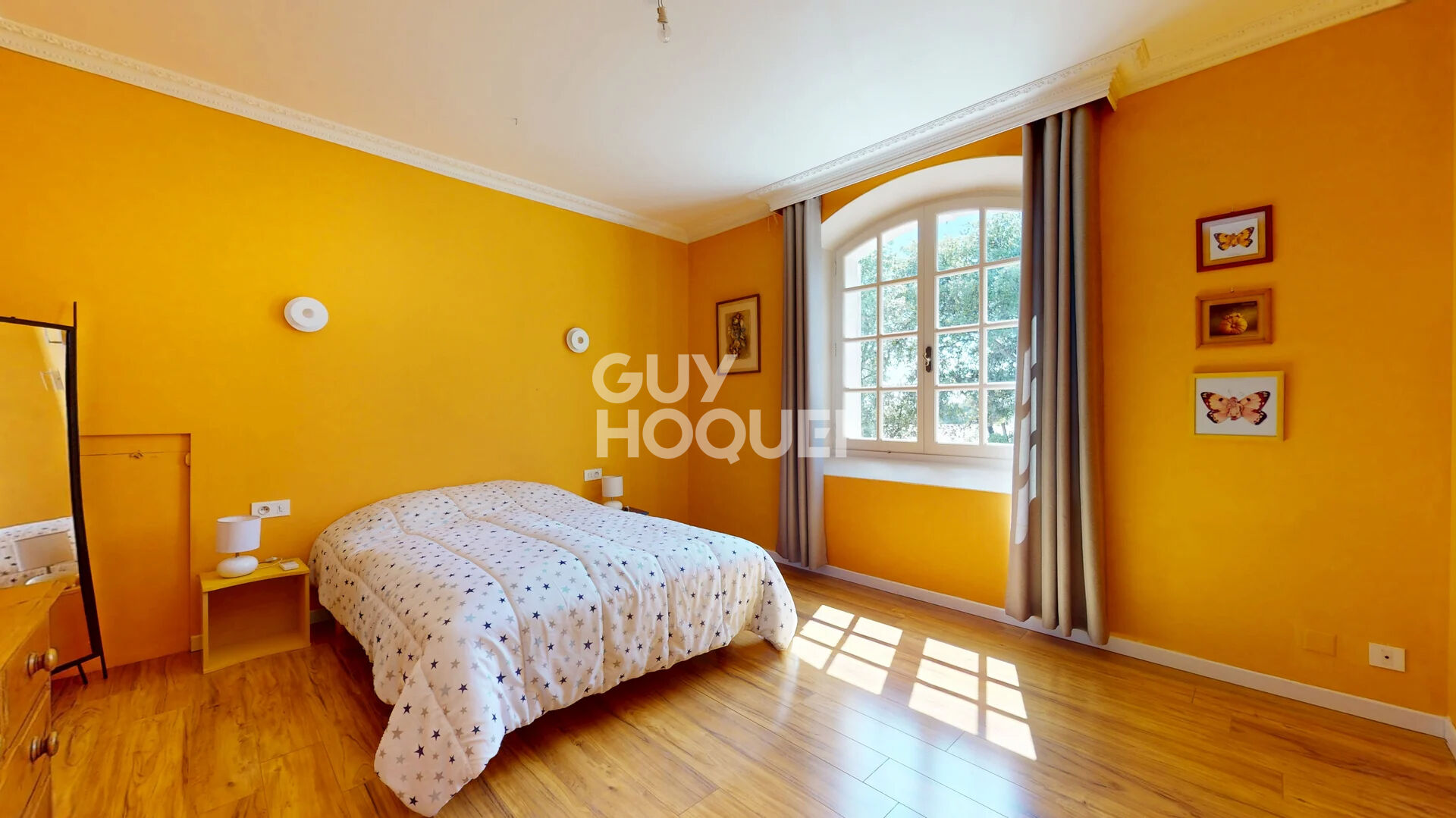 Propriété à proximité de MAZAN 235 m² habitables sur plus de 6000 m² de terrain