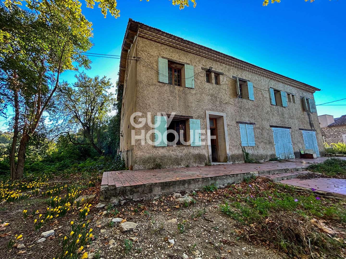 Propriété Robion 1000 m2