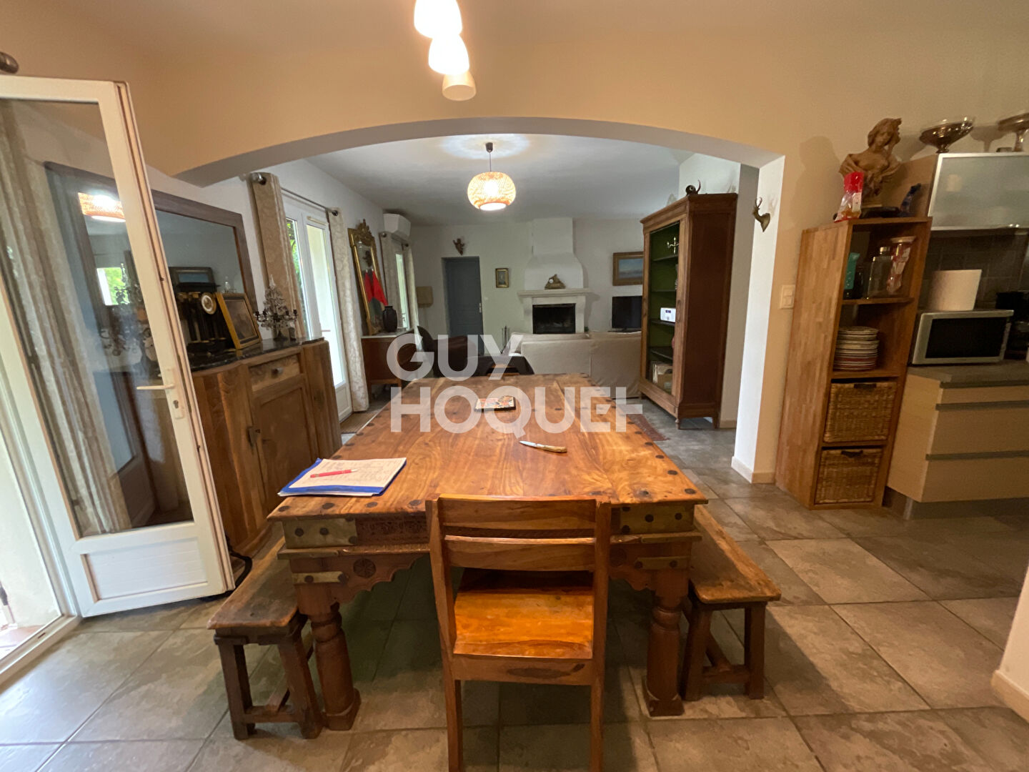 Maison Lagnes 6 chambres 170 m² terrain 800 m² piscine