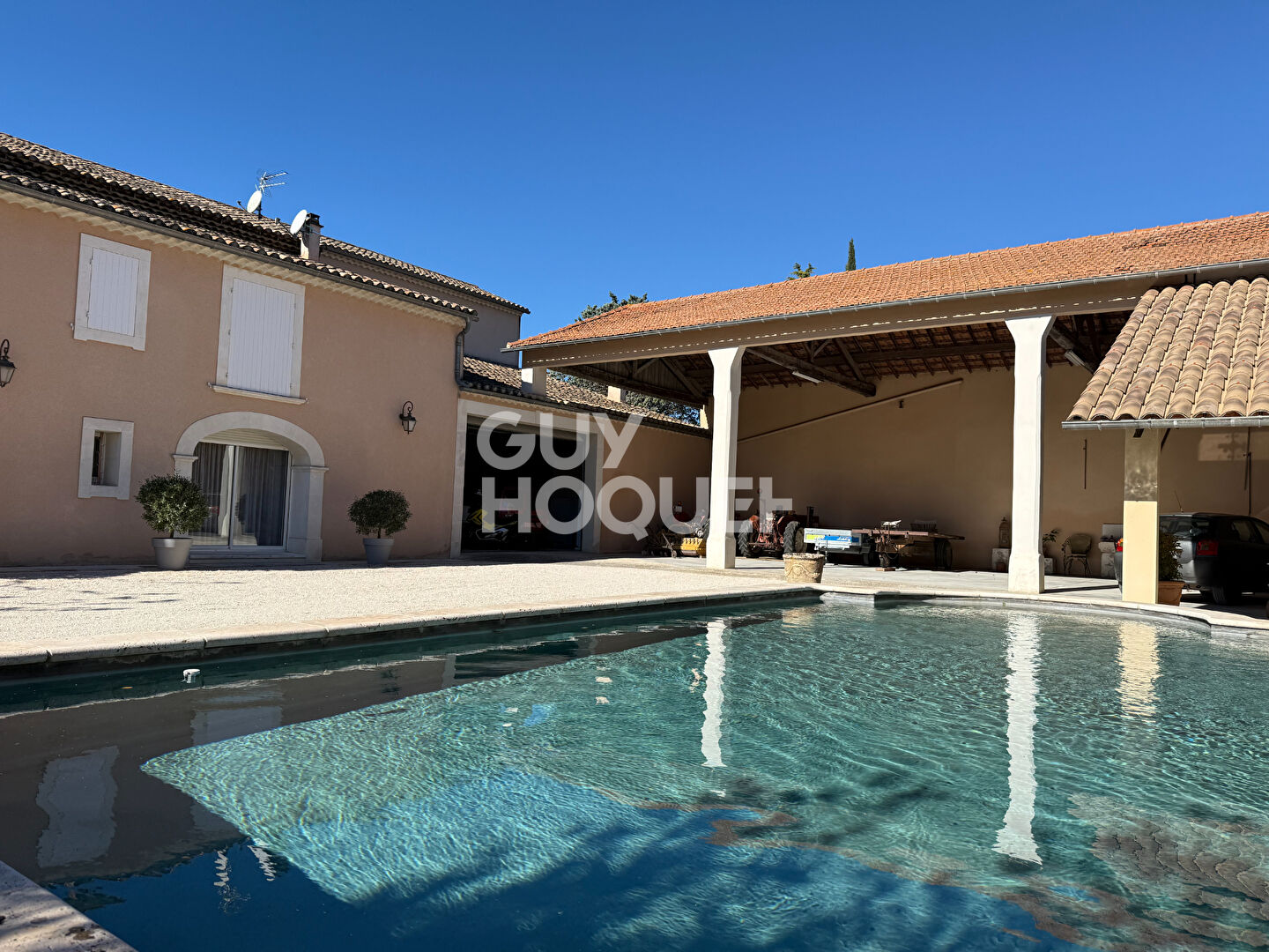 Maison bourgeoise Althen Des Paluds 20 pièces