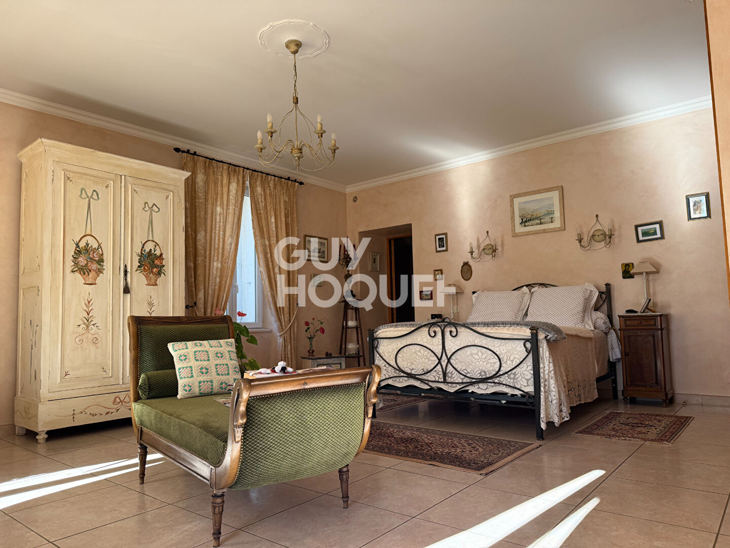 Maison bourgeoise Althen Des Paluds 20 pièces