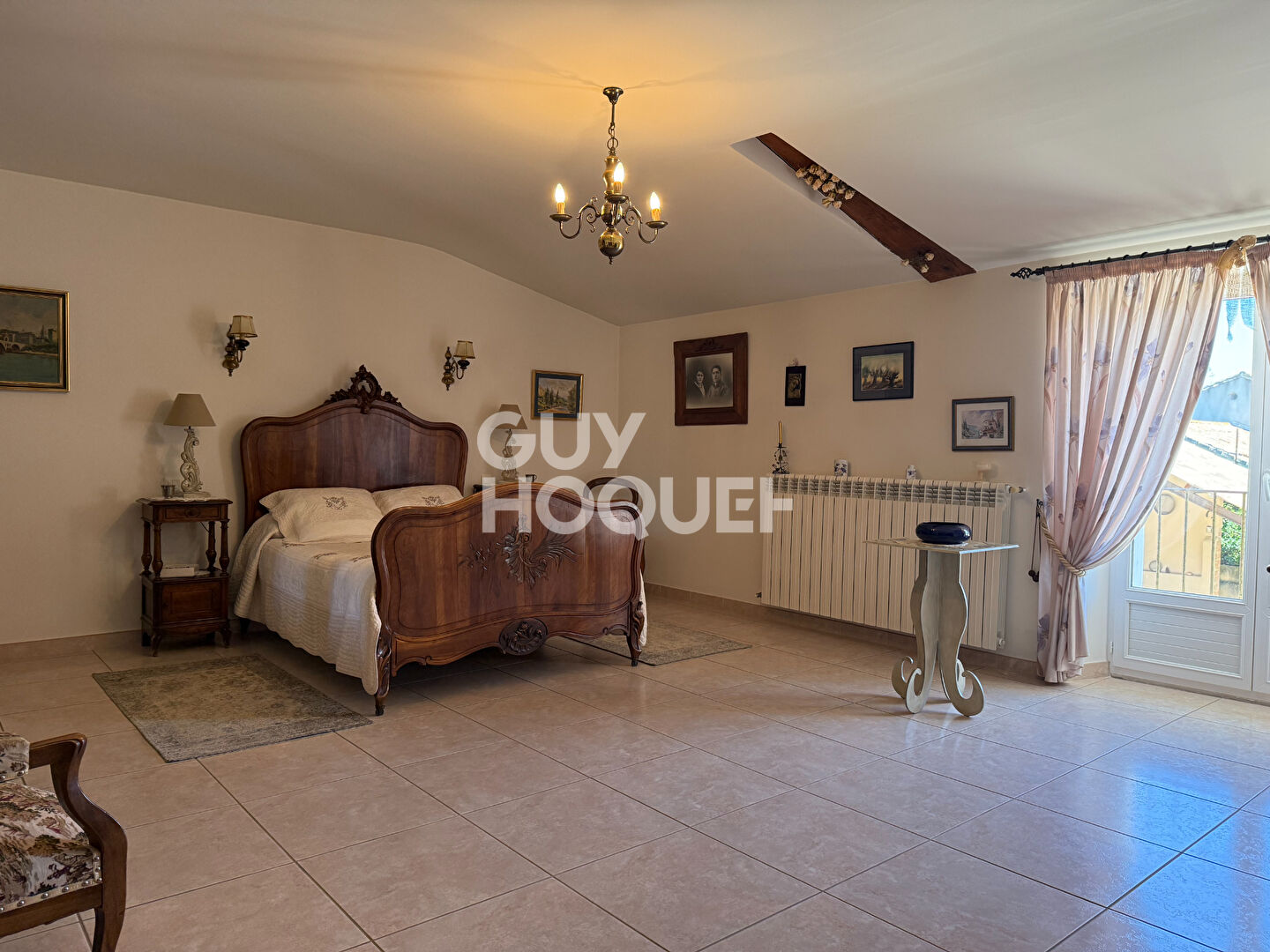 Maison bourgeoise Althen Des Paluds 20 pièces