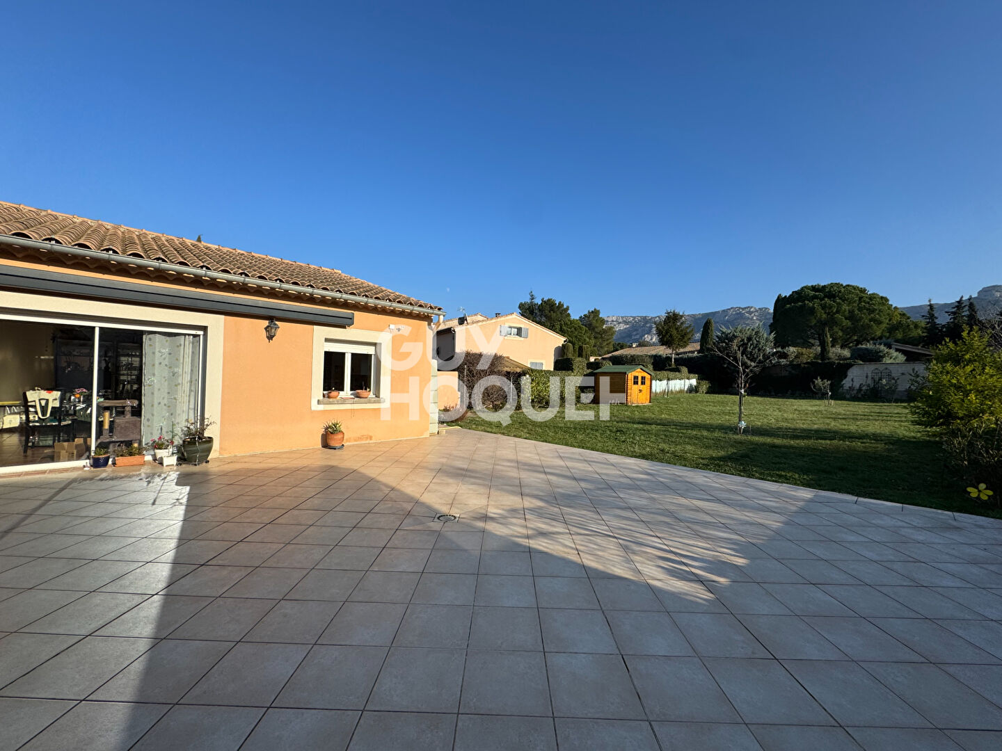 Maison Taillades 4 pièce(s) 147 m2