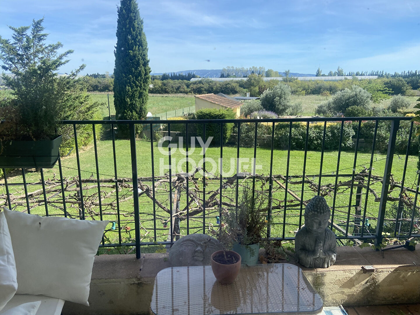 appartement  MEUBLE EAU ET ELECTRICITE COMPRISES - L'Isle-sur-la-Sorgue