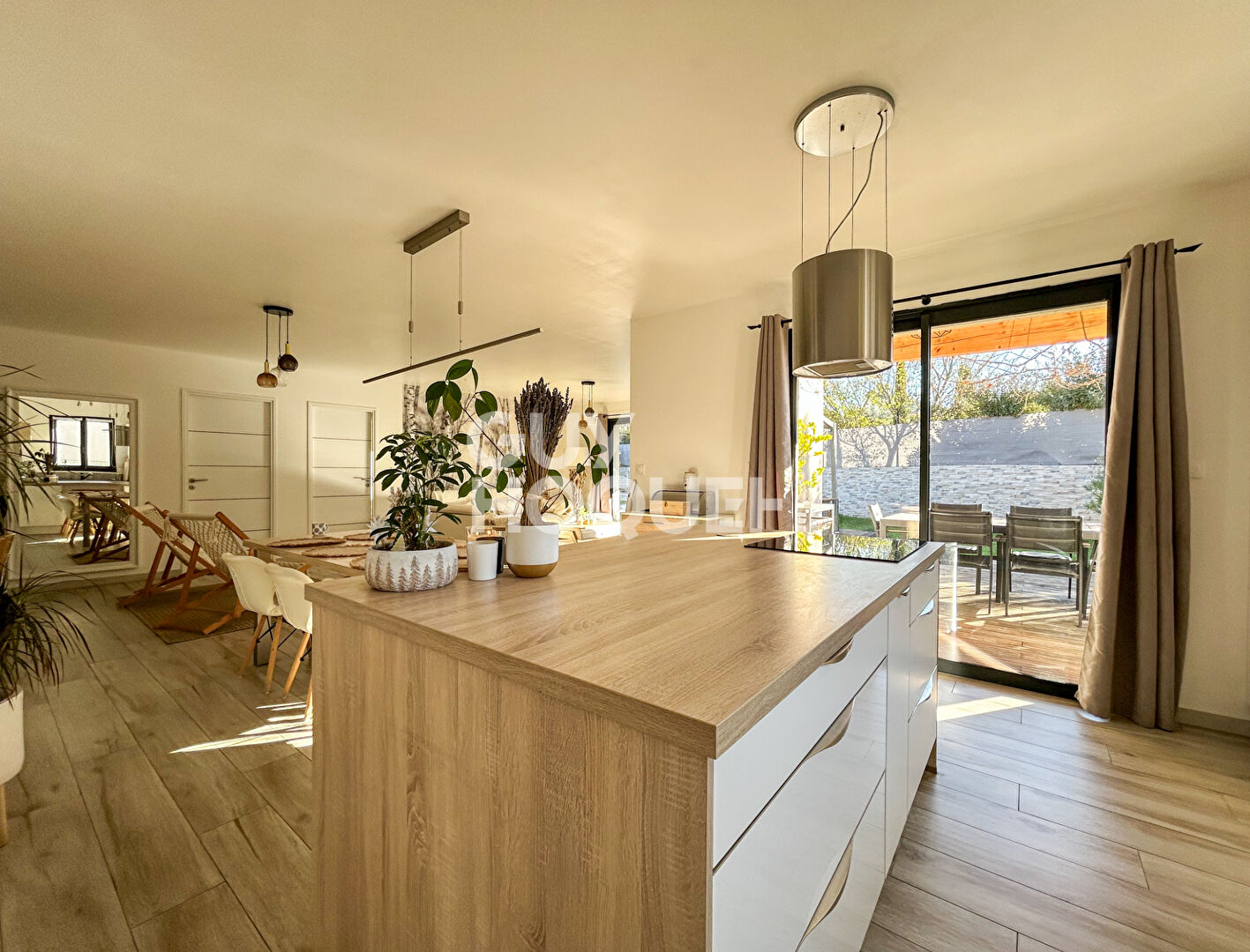 Maison Lagnes 4 pièce(s) 107 m2