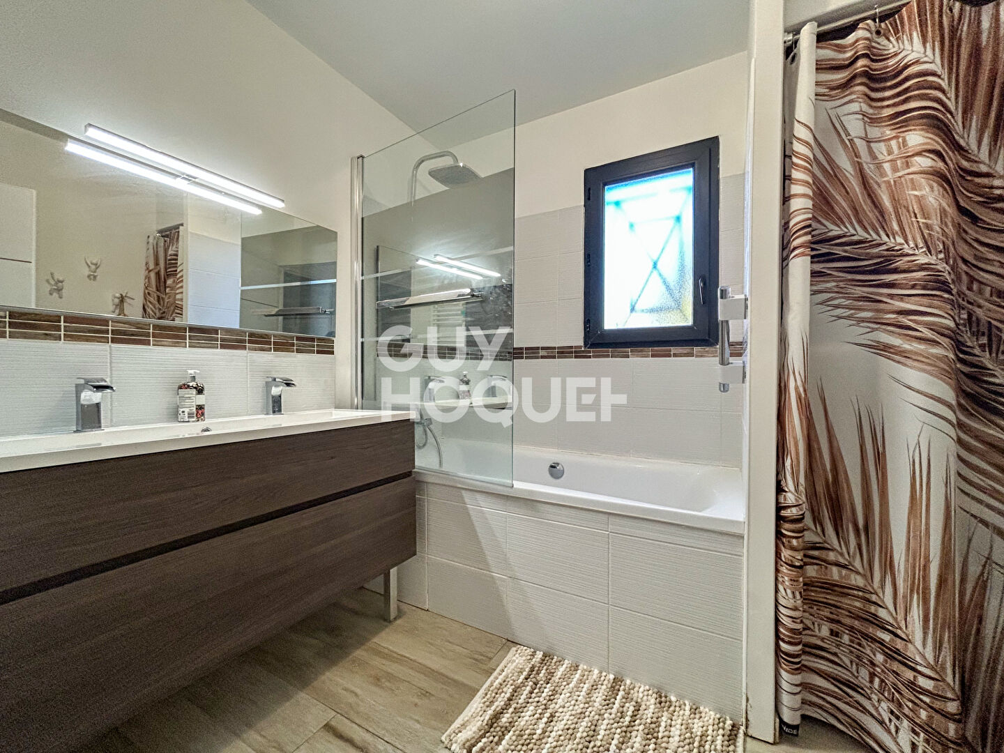 Maison Lagnes 4 pièce(s) 107 m2