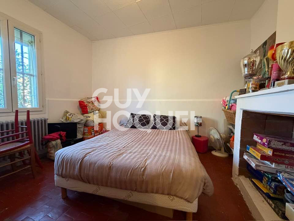 Le Thor  maison de ville de 2 logements