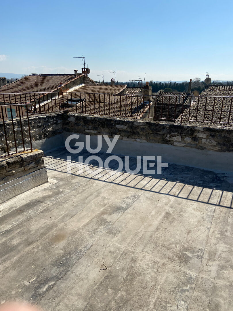 Maison  de type 3  (106 m²) à CAUMONT SUR DURANCE avec terrasses.