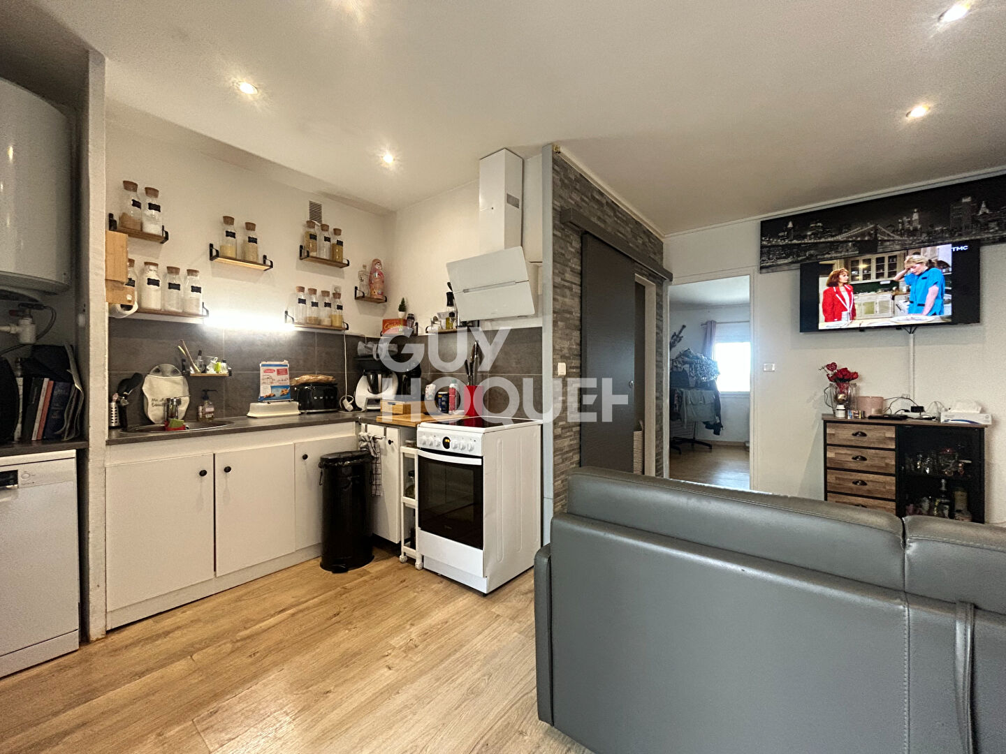 Appartement Caumont Sur Durance 2 pièce(s) 30 .87m2