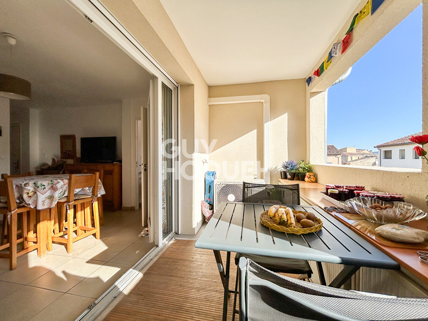 Appartement avec ascenseur, terrasse et parking centre ville de l'Isle sur la Sorgue