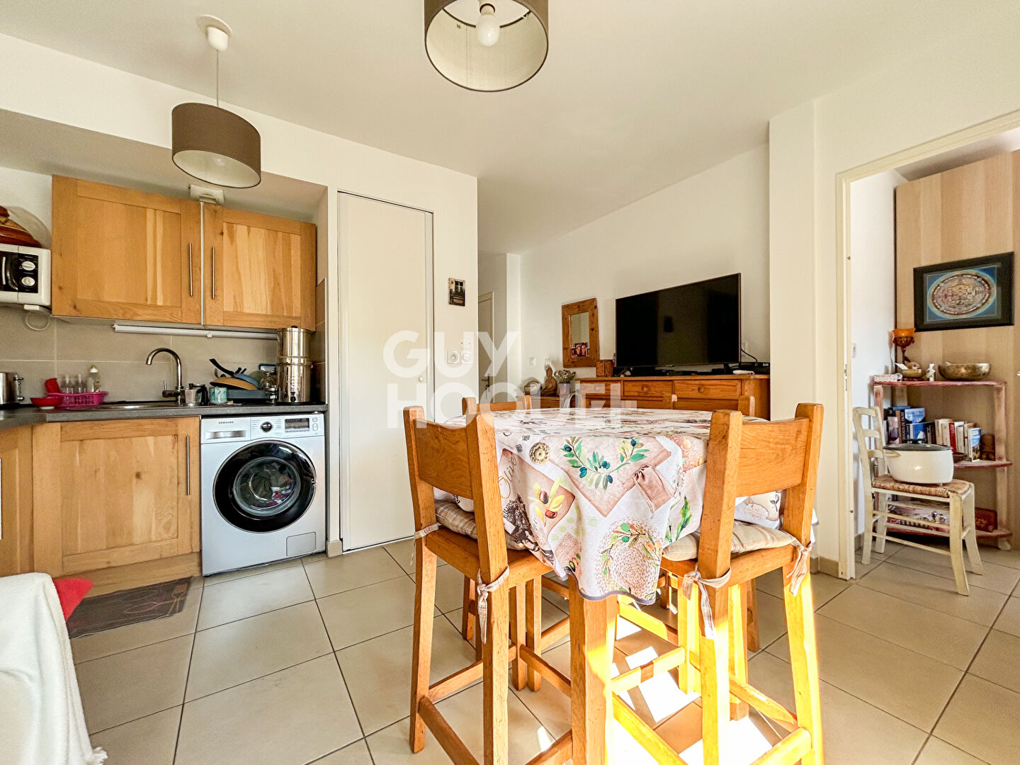 Appartement avec ascenseur, terrasse et parking centre ville de l'Isle sur la Sorgue