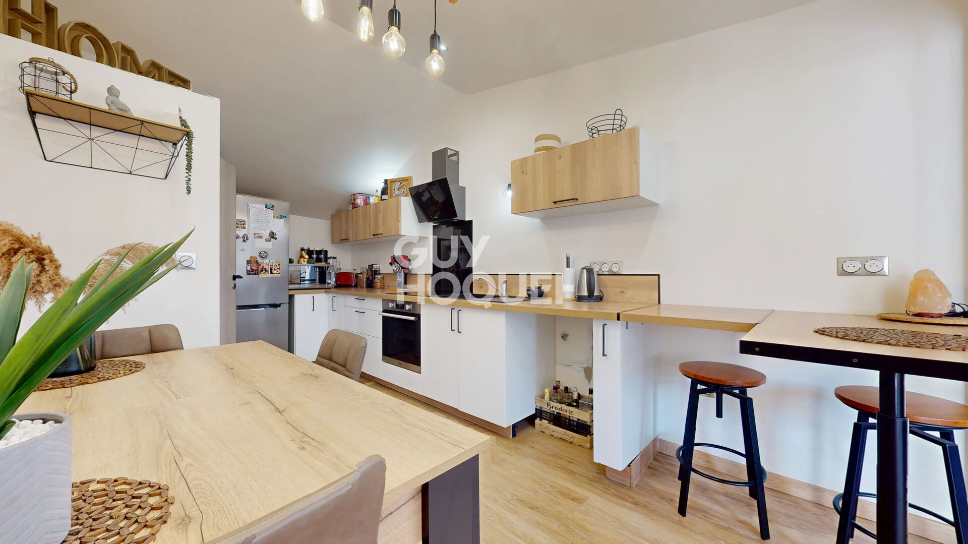 Maison de plain pied avec jardin et parking à l'Isle sur la Sorgue