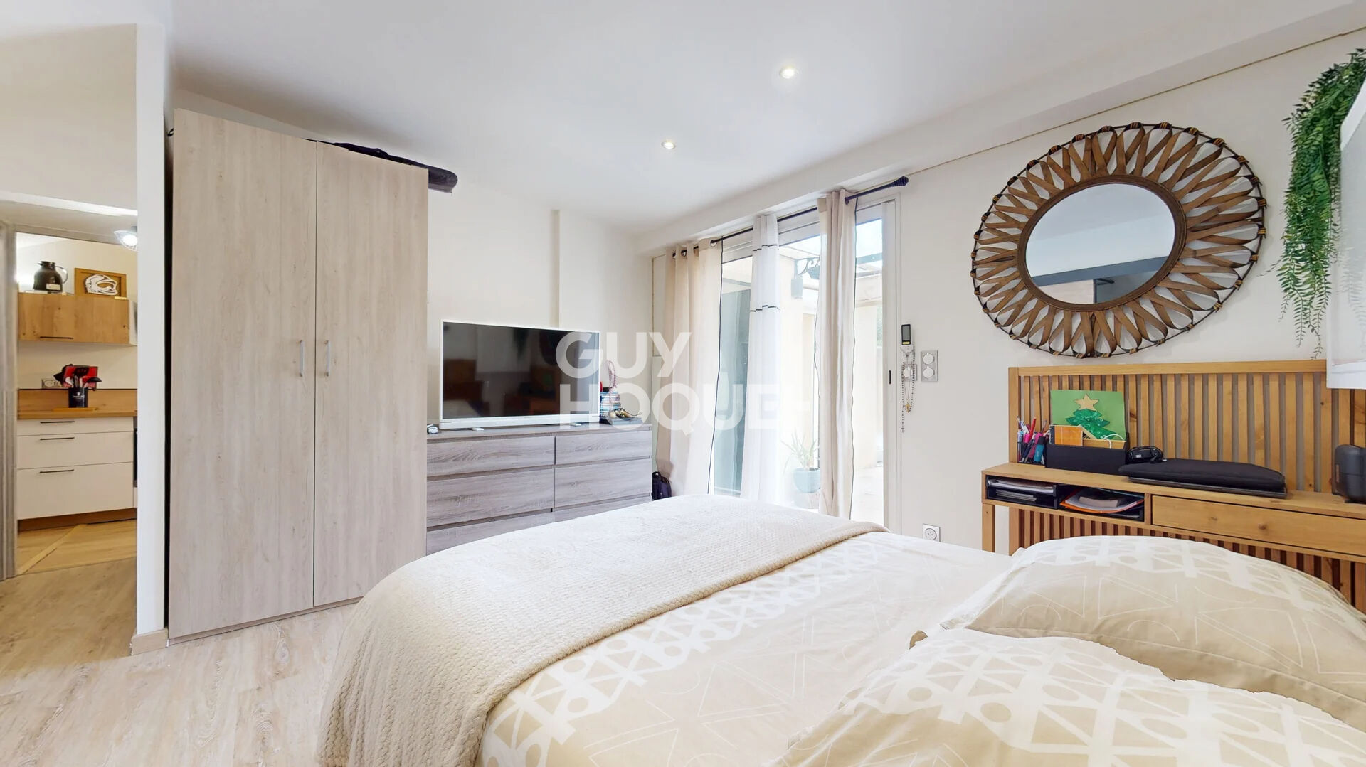 Maison de plain pied avec jardin et parking à l'Isle sur la Sorgue