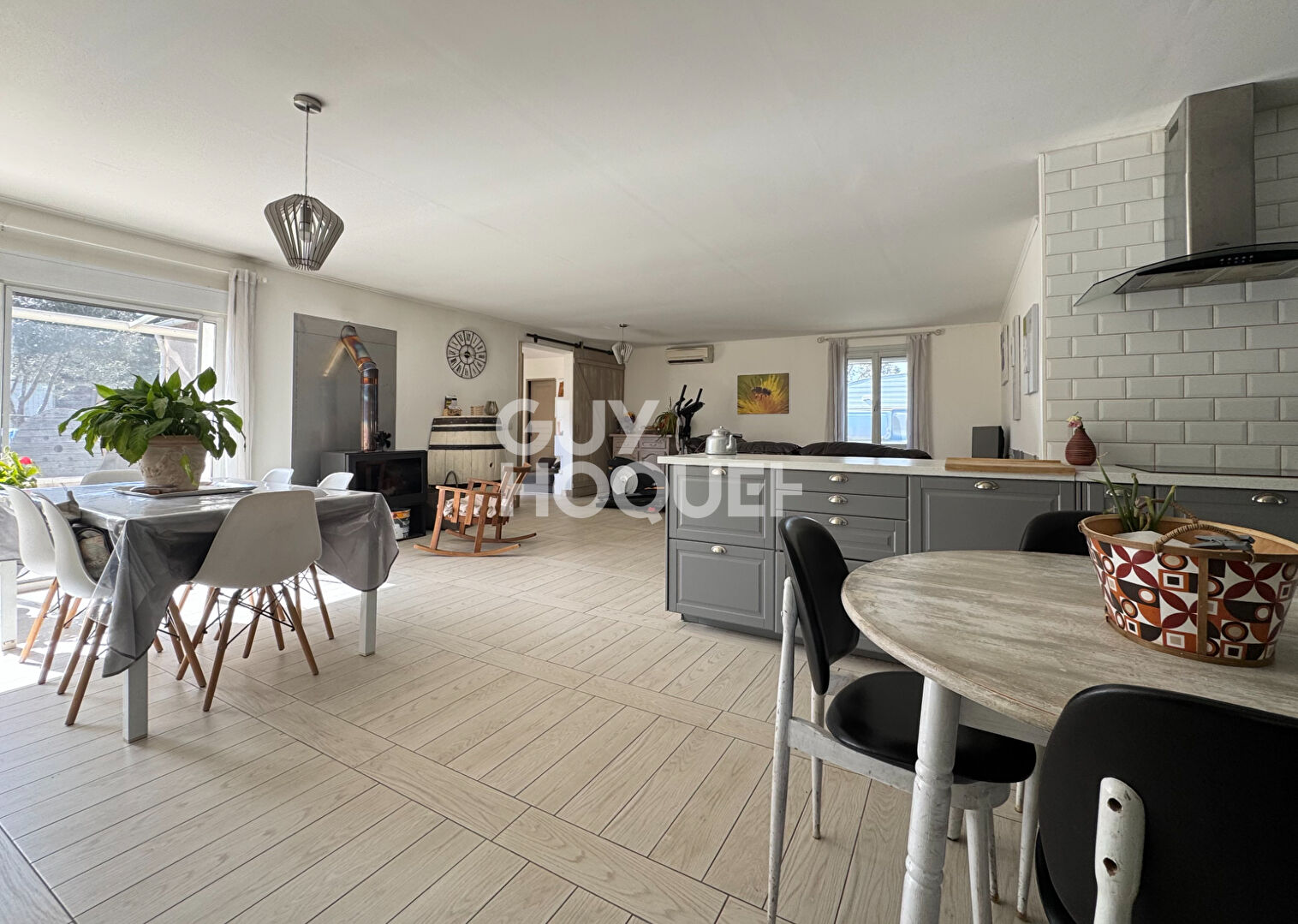 Maison Velleron 5 pièces 126 m2 avec piscine et garage à Velleron 84740