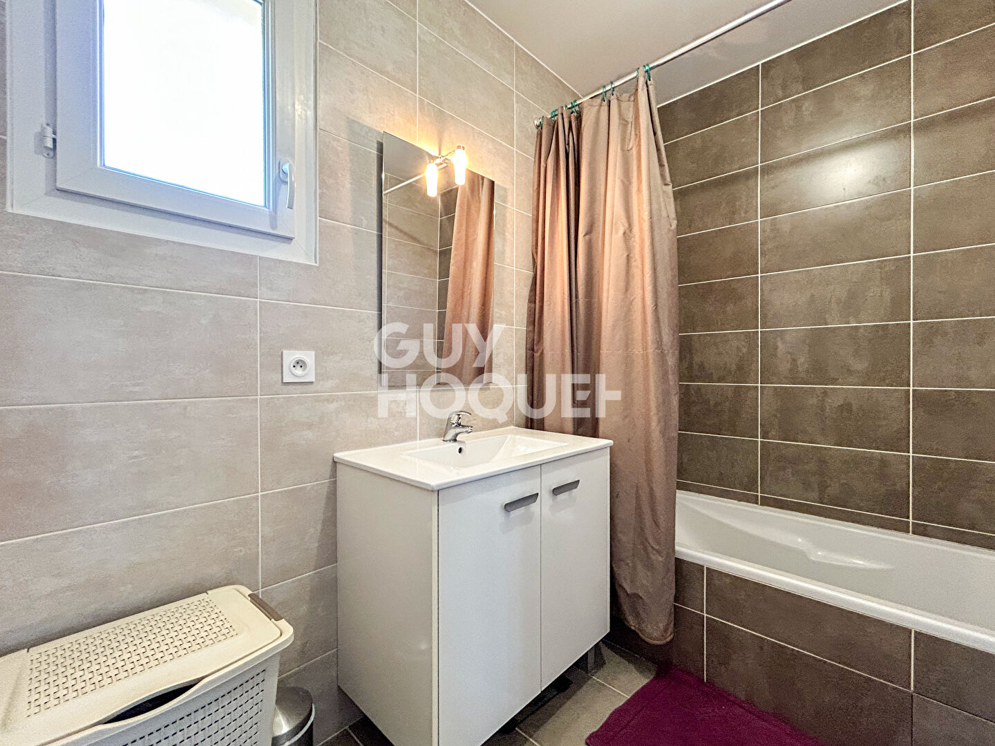 Maison 3 chambres proche centre avec jardin et garage