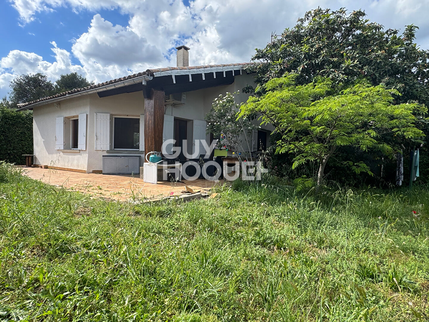 Appartement de plain pied de 115m² avec garage et terrain 250m²