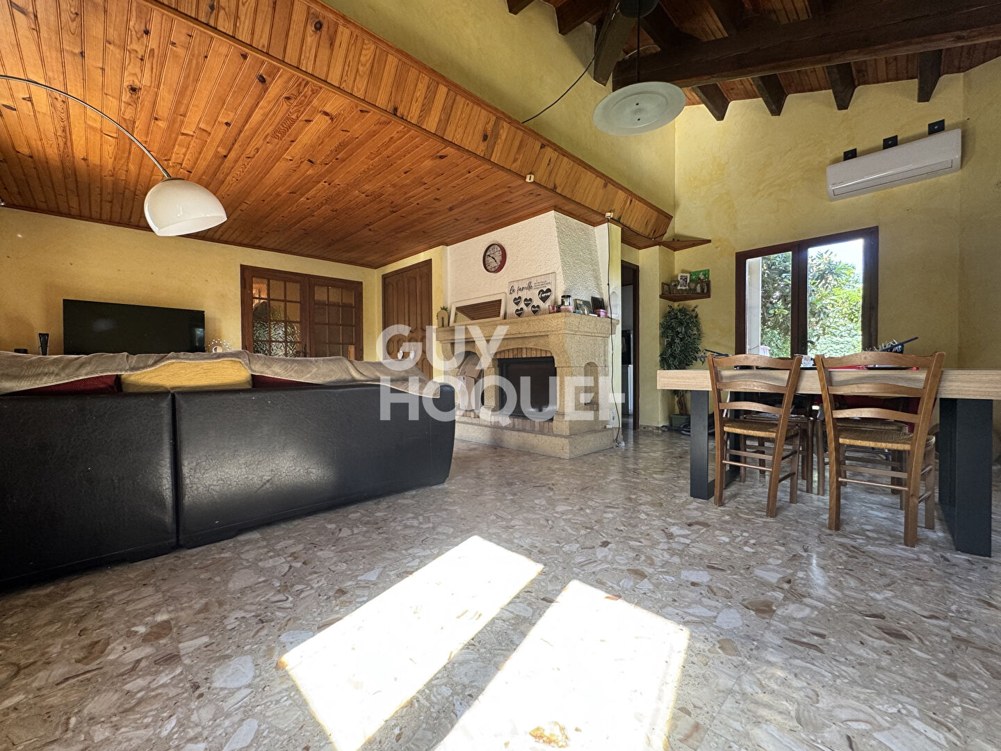 Appartement de plain pied de 115m² avec garage et terrain 250m²