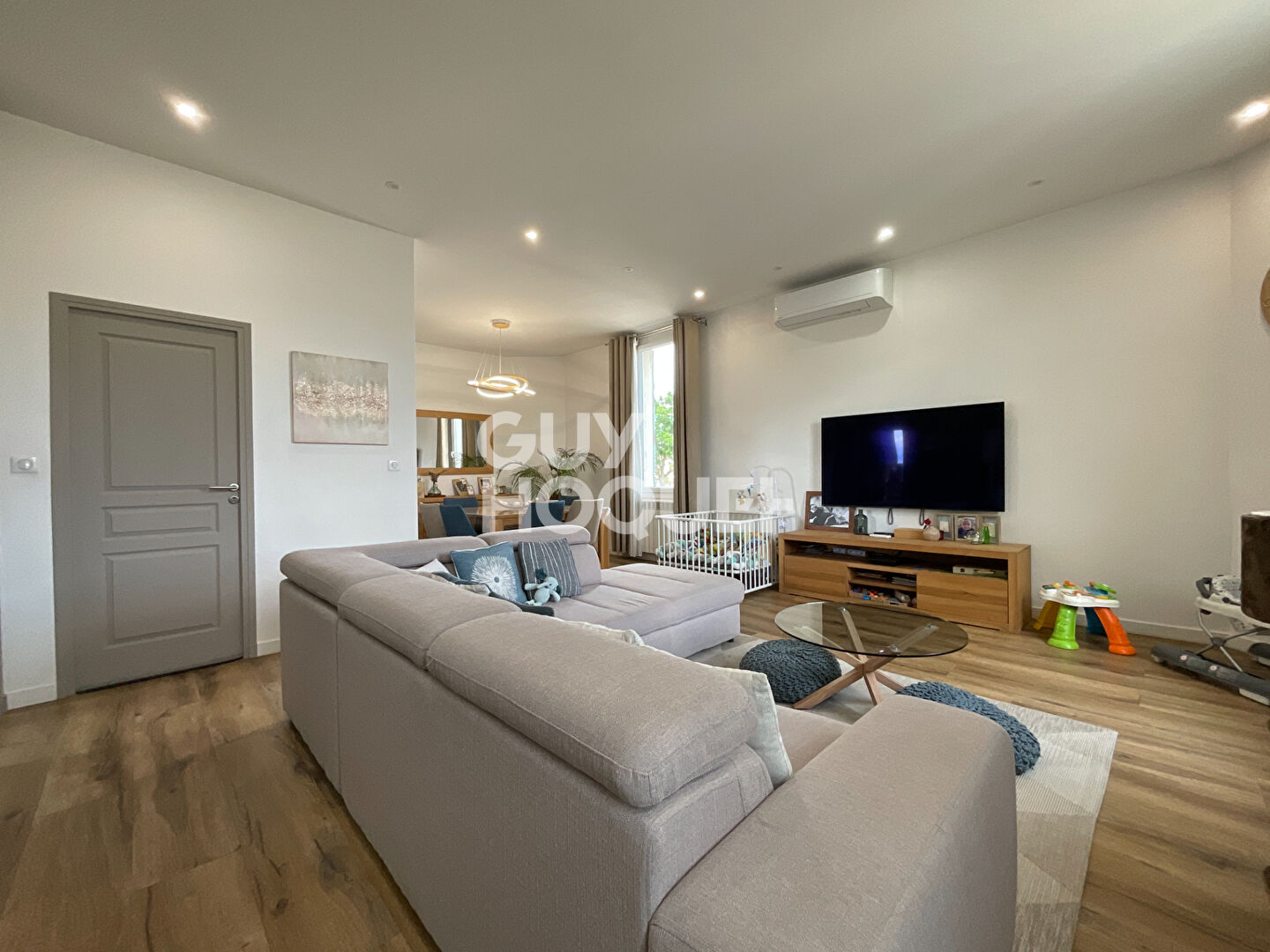 Maison Entraigues Sur La Sorgue 96 m2 avec dépendances