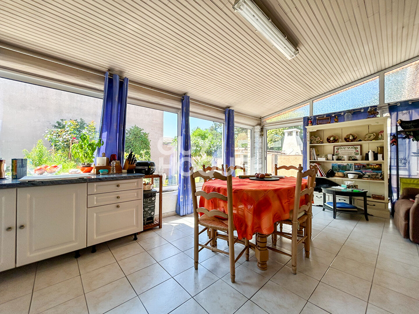 Maison PROXIMITE CENTRE-VILLE A PIEDS ISLE SUR SORGUE 145 m² utilisables