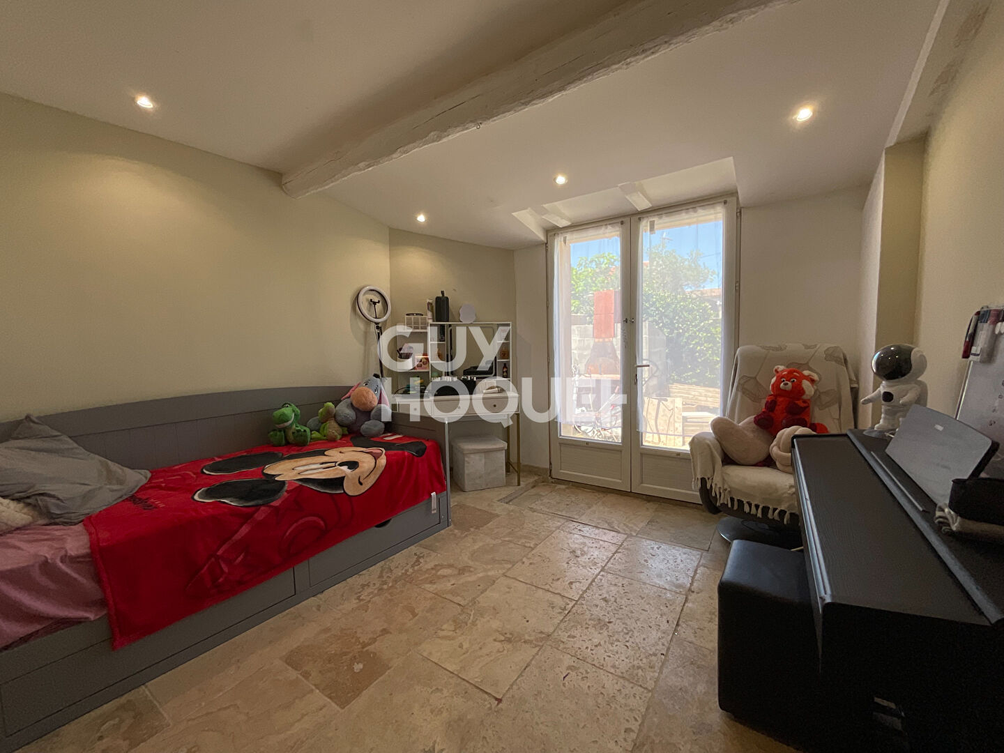 Maison de plain-pied 3 chambres piscine et garage