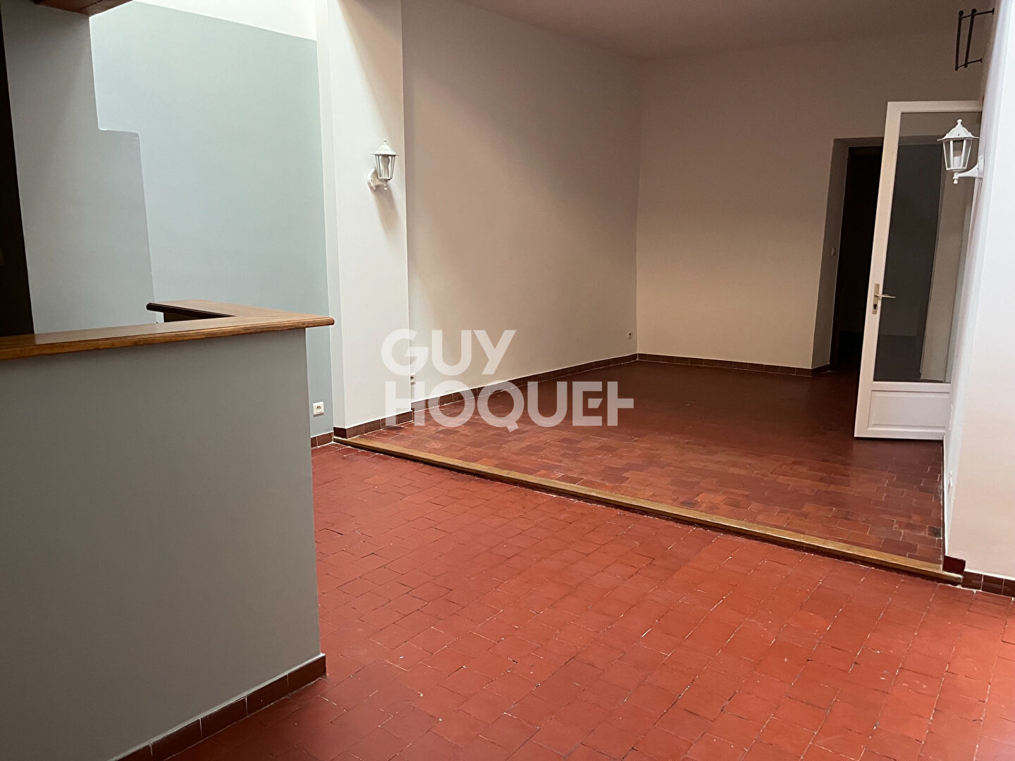 L'ISLE SUR LA SORGUE, centre ville T2bis