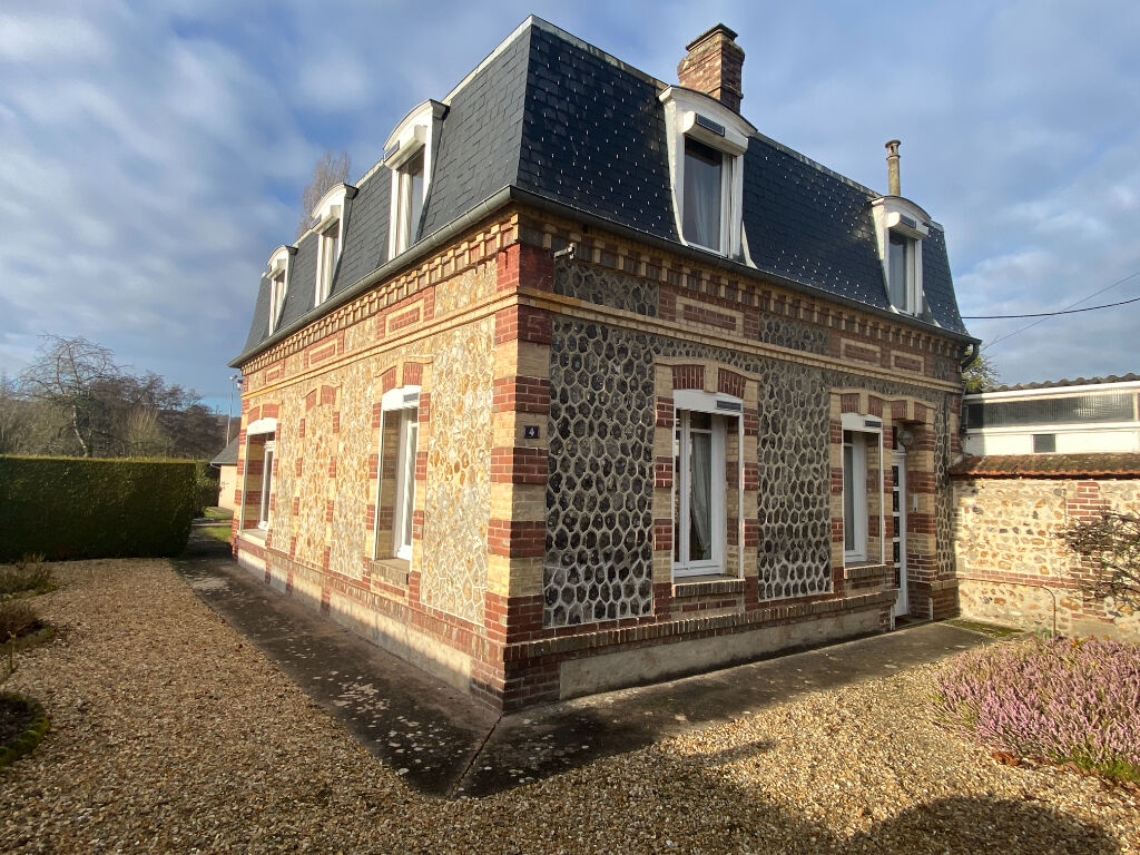 Maison de charme  3 chambres avec dependances