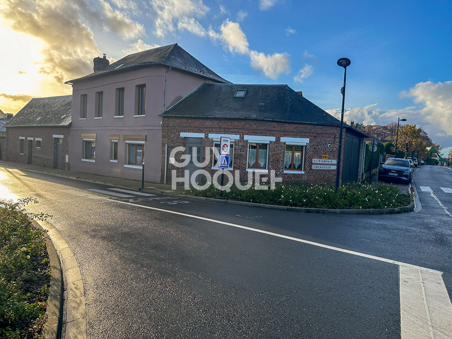 MAISON  112 M2 AVEC PIECES AMENAGEABLES