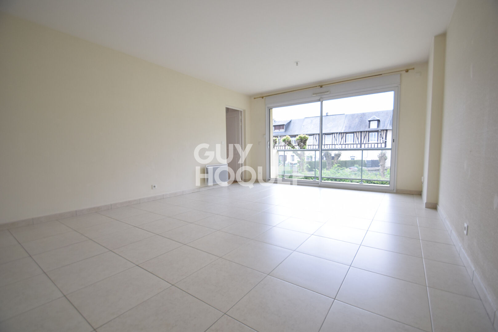 VENTE : appartement T3 (70 m²) à MALAUNAY