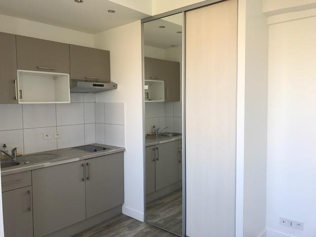 Appartement 1 pièce de 22 m² à louer à Vanves (92170).