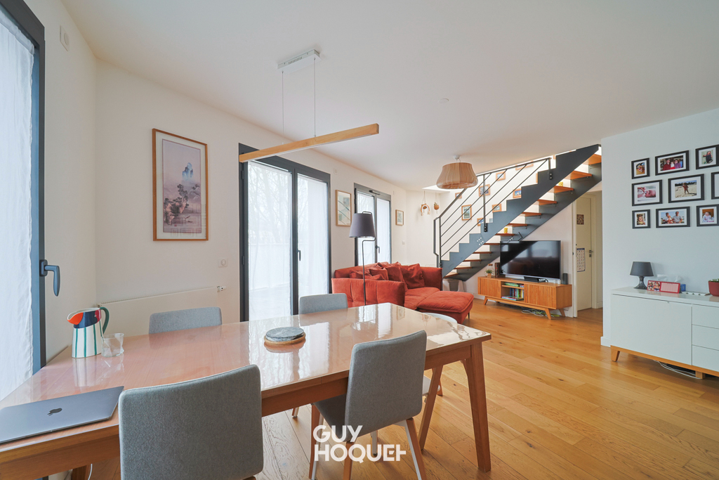 Superbe appartement 3 pièces avec terrasse exceptionnelle à Issy-les-Moulineaux