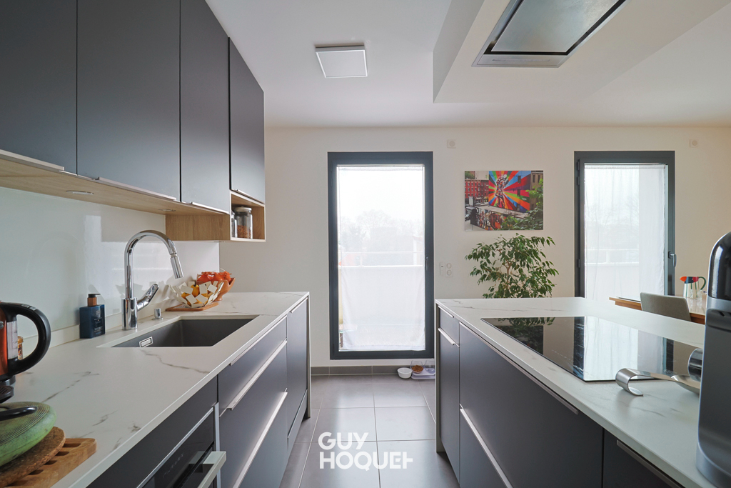 Superbe appartement 3 pièces avec terrasse exceptionnelle à Issy-les-Moulineaux