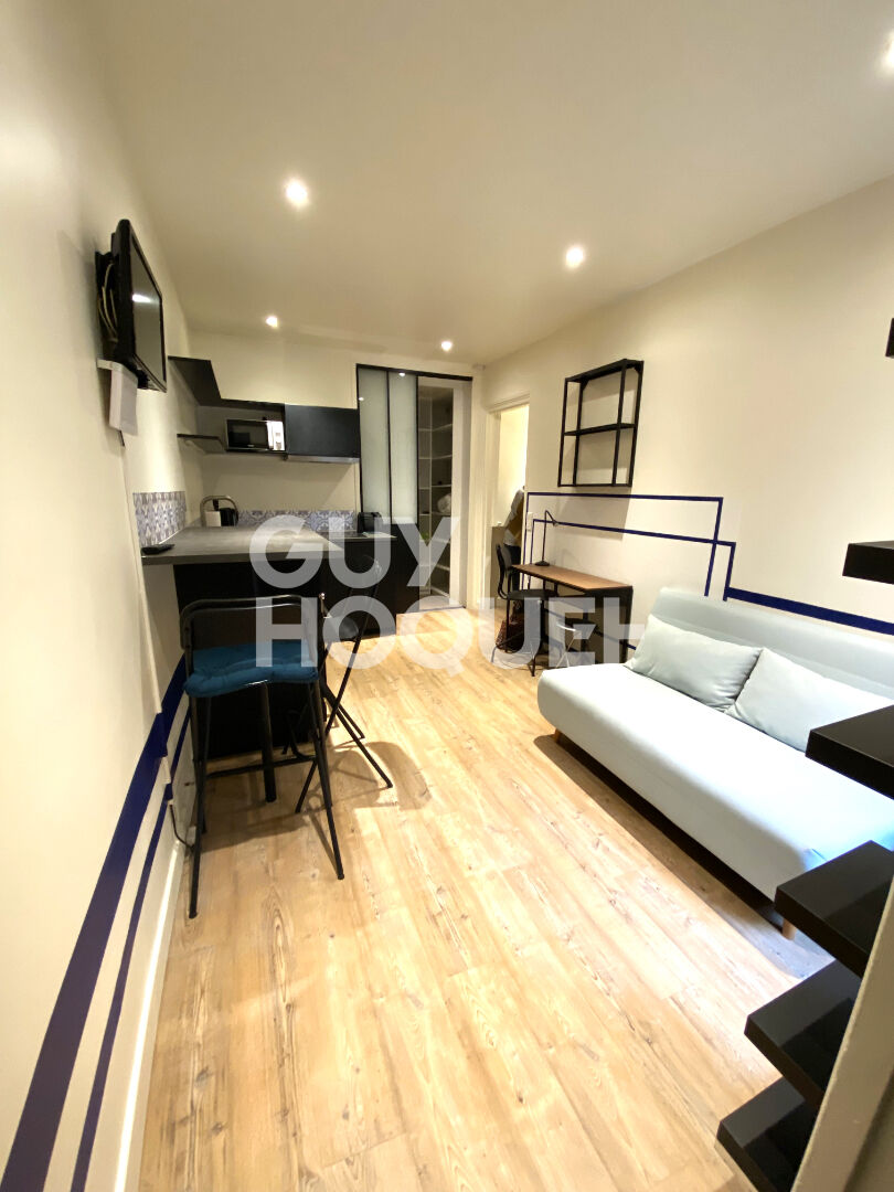PARIS : appartement T1 (19 m²) en location