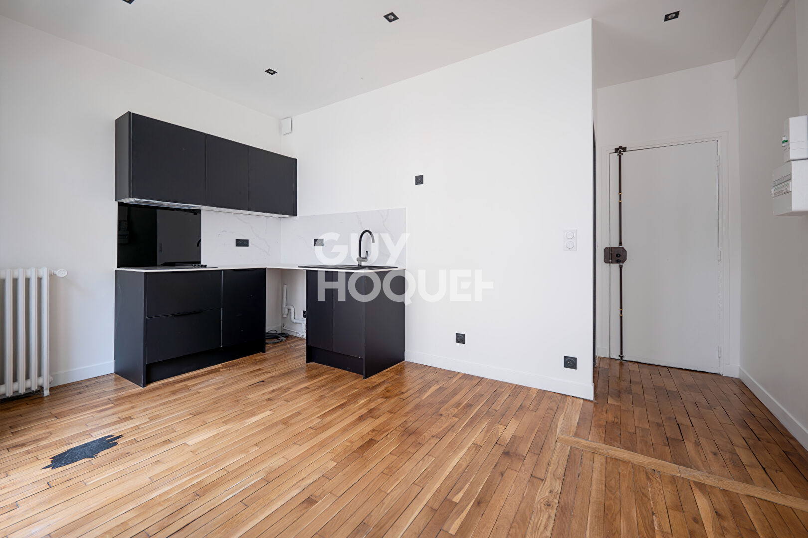 studio de 30.07 m² en vente à MONTROUGE