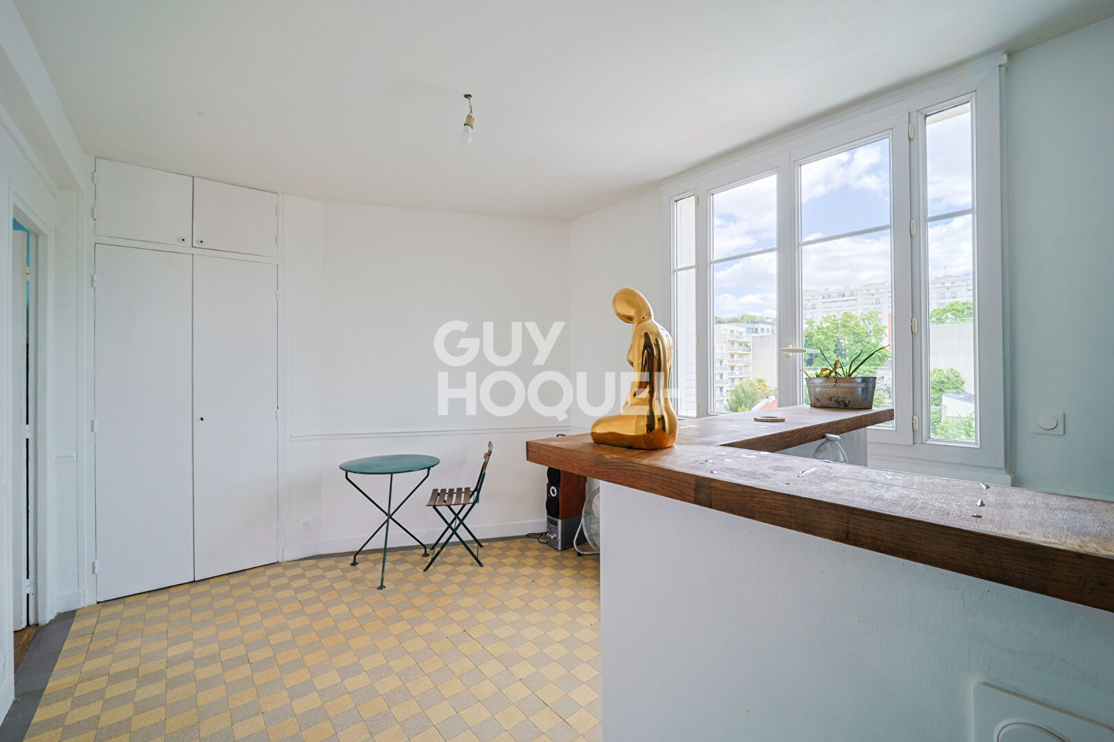 Appartement 2 pièces à vendre - Dernier étage avec balcon