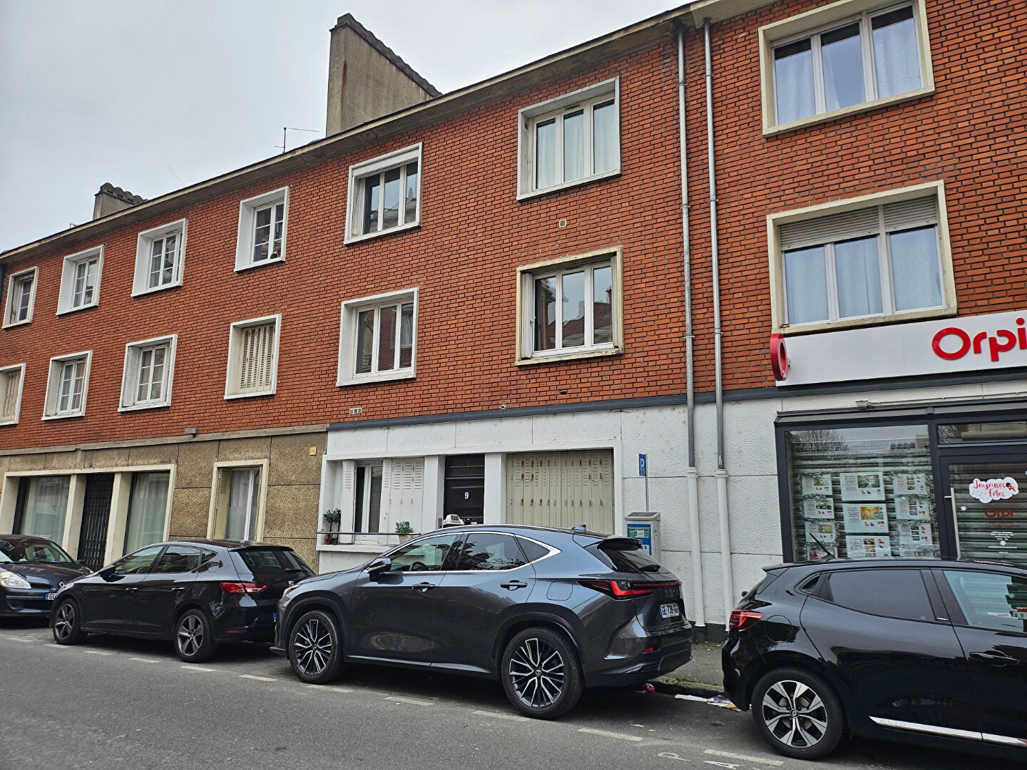 Immeuble 2 étages à vendre Centre Ville d'Ivry