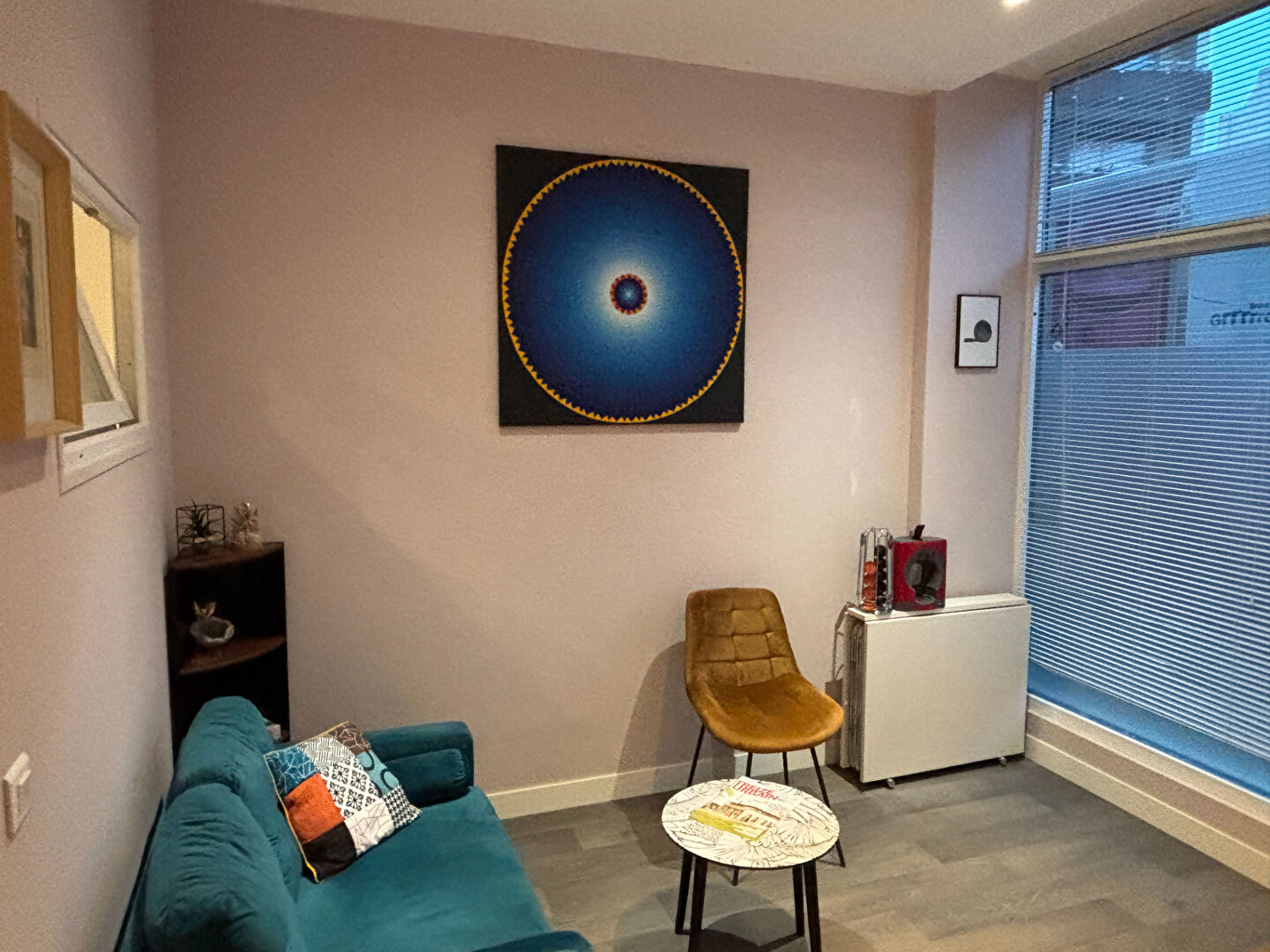 Local commercial moderne de 21 m2 Paris 13