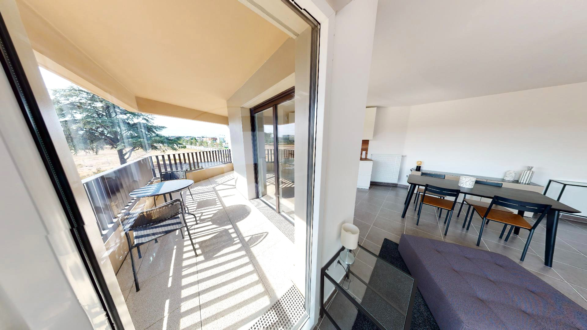 Appartement Ivry Sur Seine 2 pièce(s) 47.58 m2 avec Loggia